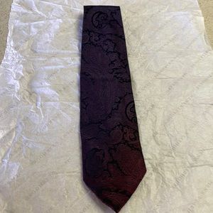 Dolce & Gabbana tie